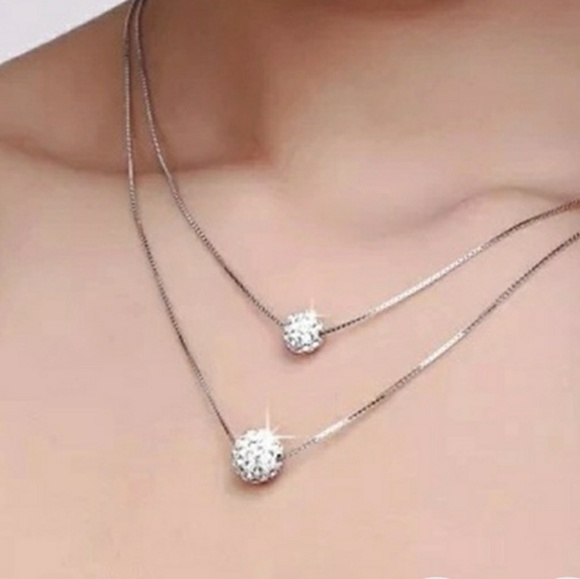 Double Layer Pendant Necklace - Picture 3 of 3